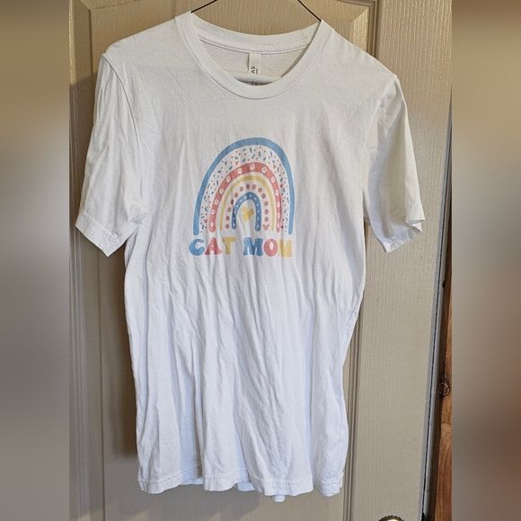 Bella Canvas Tops - Rainbow Cat Mom T Shirt Size Small 100% Cotton